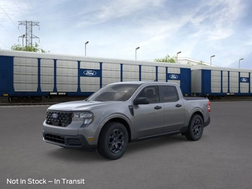 2025 Ford Maverick XLT photo 1
