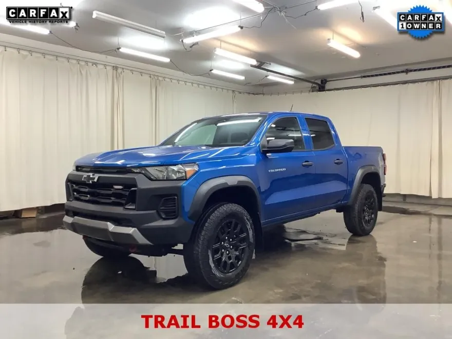 2023 Chevrolet Colorado Trail Boss photo 1