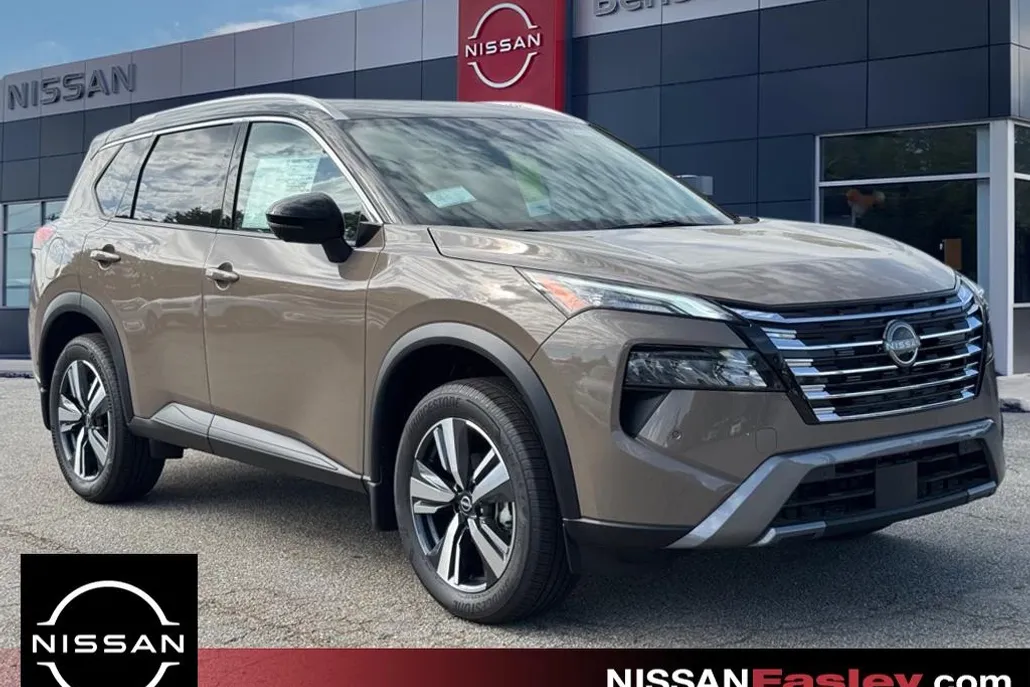2025 Nissan Rogue SL photo 1