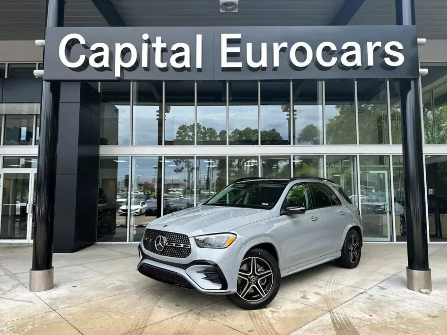 2025 Mercedes Benz GLE 350 4MATIC photo 1