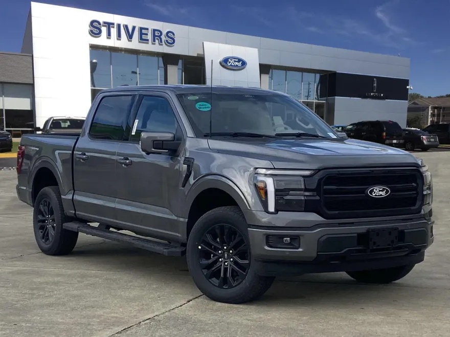 2025 Ford F-150 Lariat photo 1