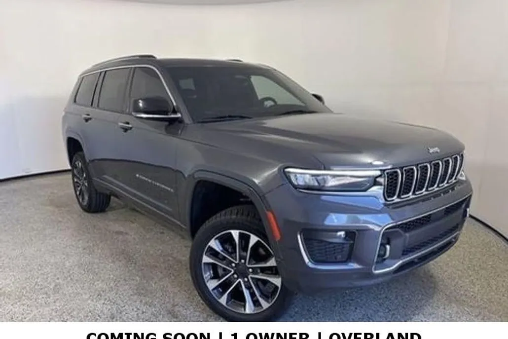 2021 Jeep Grand Cherokee Overland photo 1
