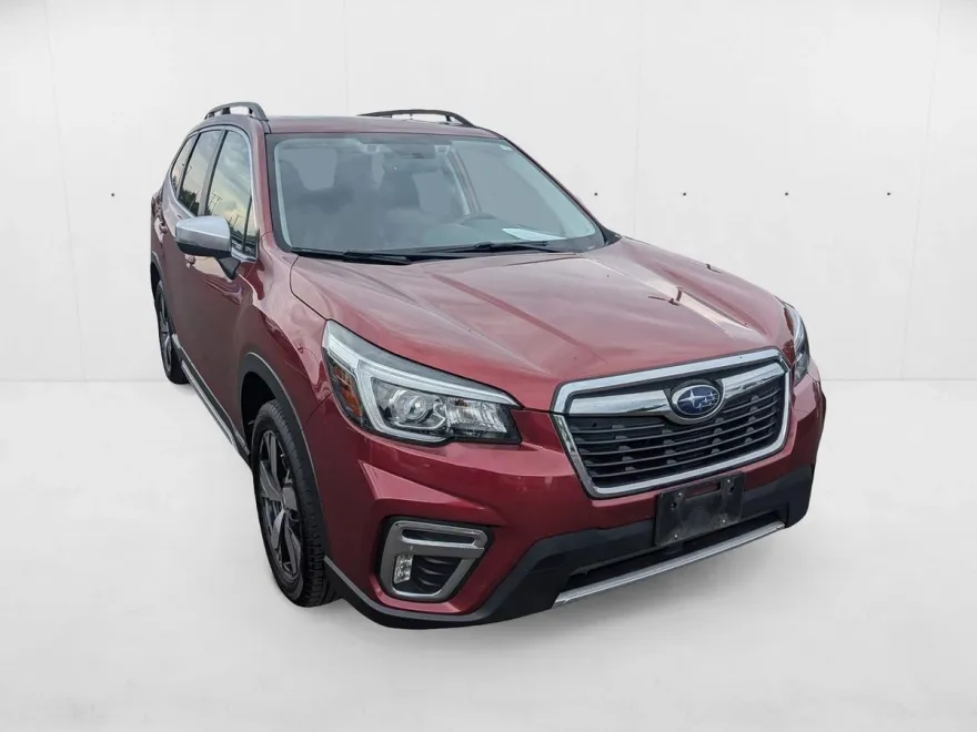 2020 Subaru Forester Touring photo 1