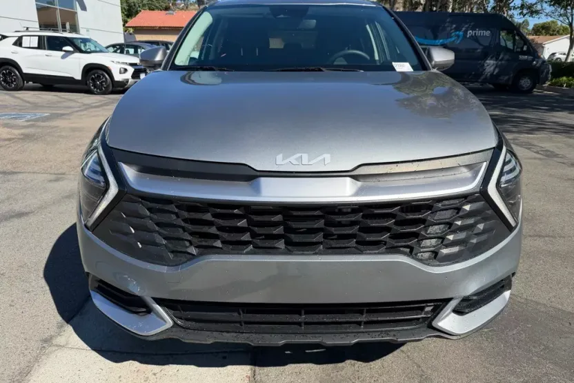 2024 Kia Sportage Hybrid LX photo 1