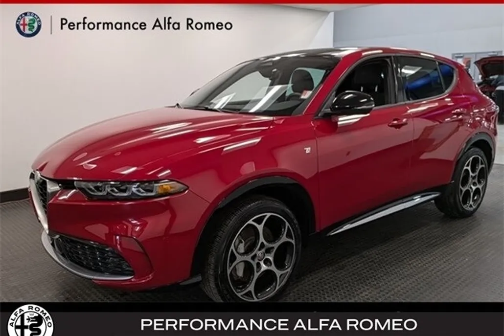 2024 Alfa Romeo Tonale Ti photo 1
