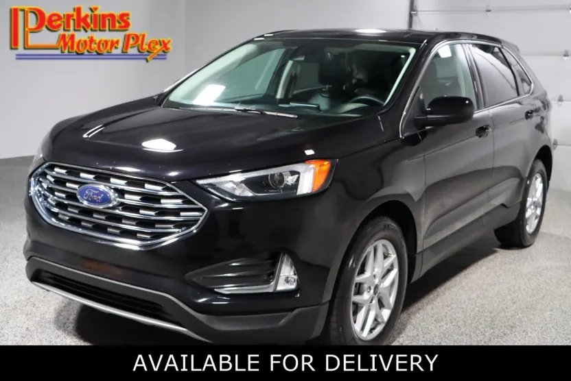 2022 Ford Edge SEL photo 1