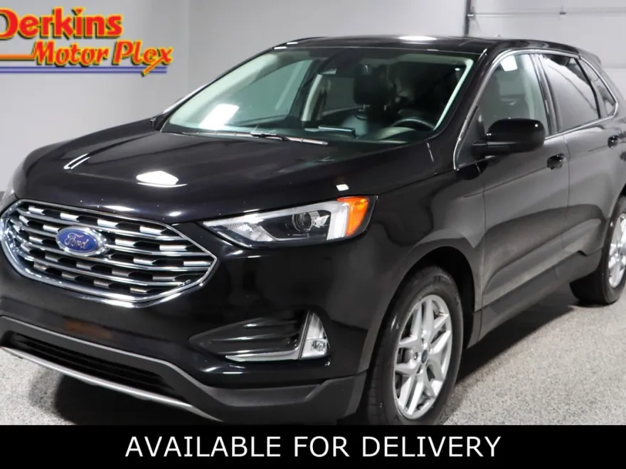 2022 Ford Edge SEL photo 1