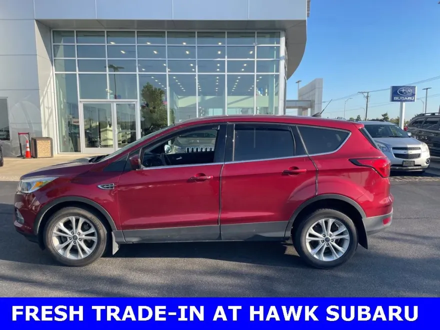 2019 Ford Escape SE photo 1