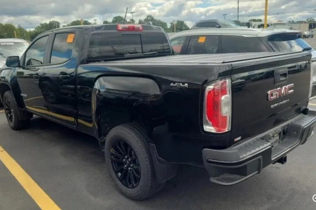 2022 Gmc Canyon Elevation photo 1
