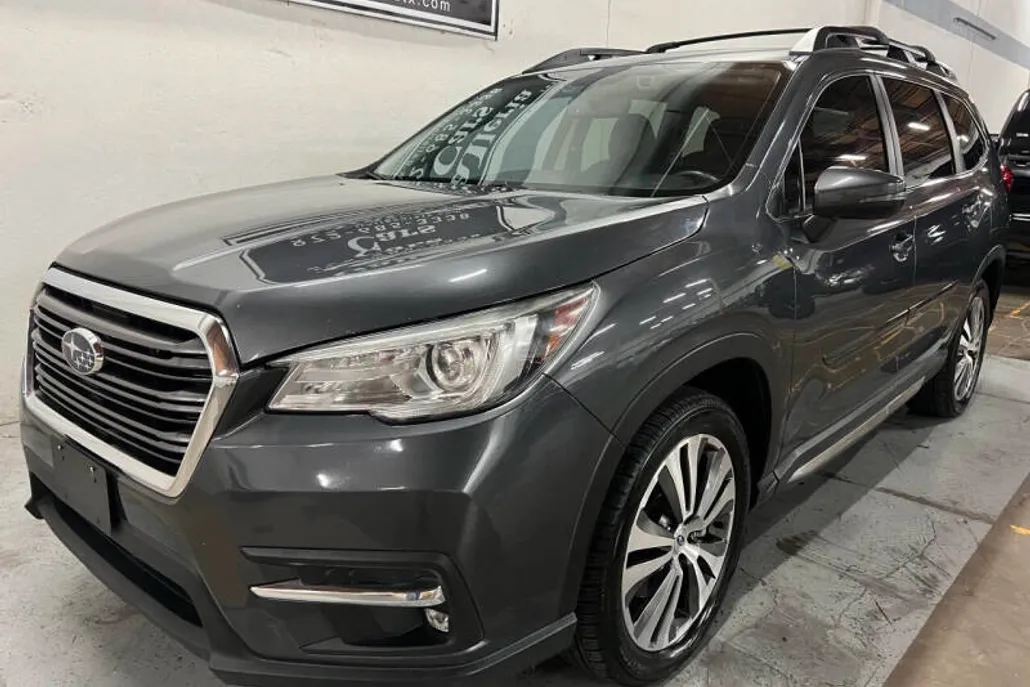 2020 Subaru Ascent Limited photo 1