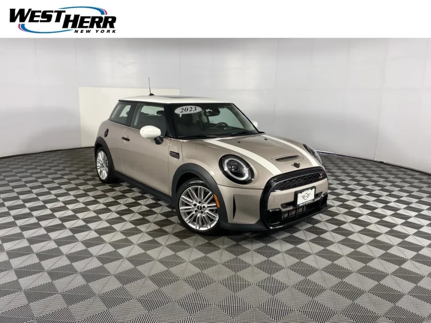 2023 Mini Cooper 2 Door Hardtop photo 1