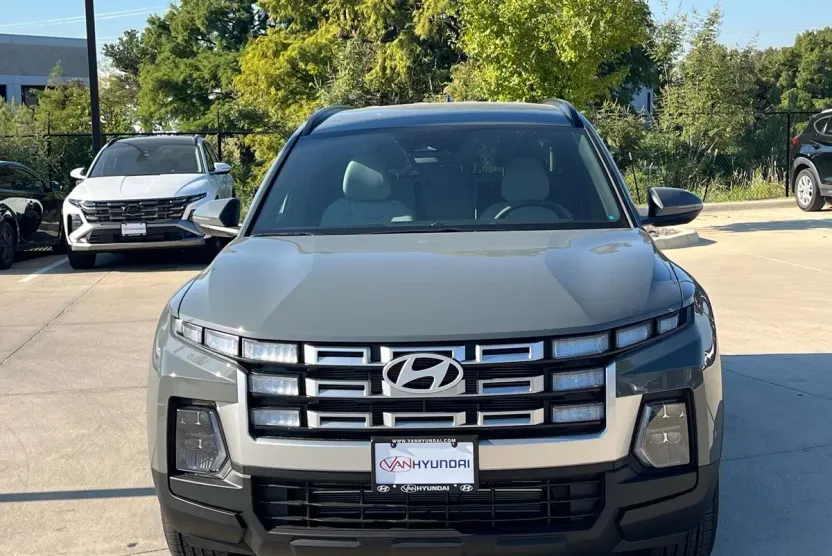 2026 Hyundai Santa Cruz SEL photo 1