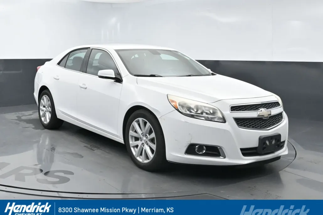 2013 Chevrolet Malibu 2LT photo 1