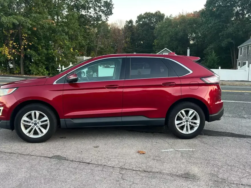 2015 Ford Edge SEL Sport photo 1