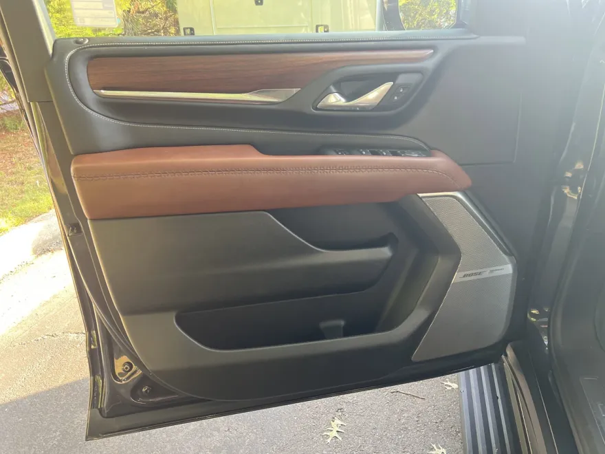 2023 Gmc Yukon Denali Ultimate photo 1