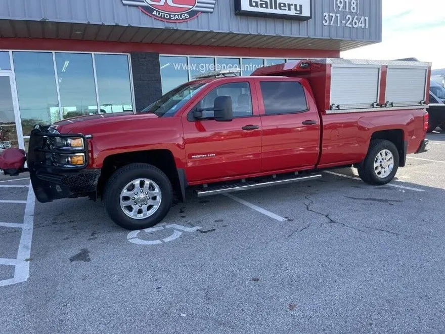 2015 Chevrolet Silverado 3500HD LT photo 1