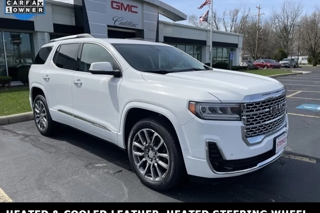 2023 Gmc Acadia Denali photo 1