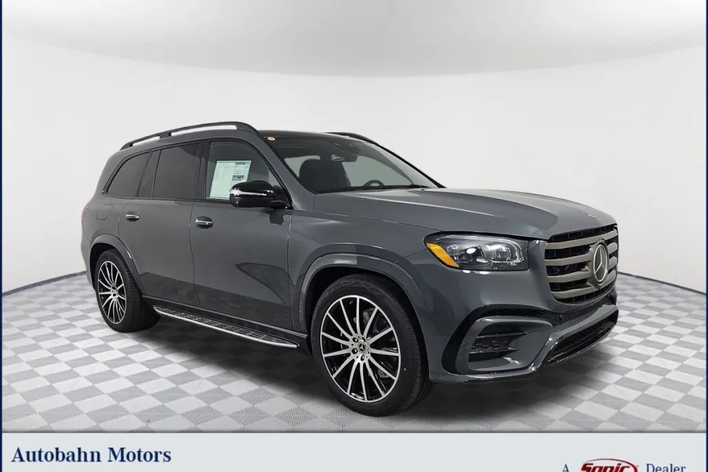 2025 Mercedes Benz GLS 580 4MATIC photo 1