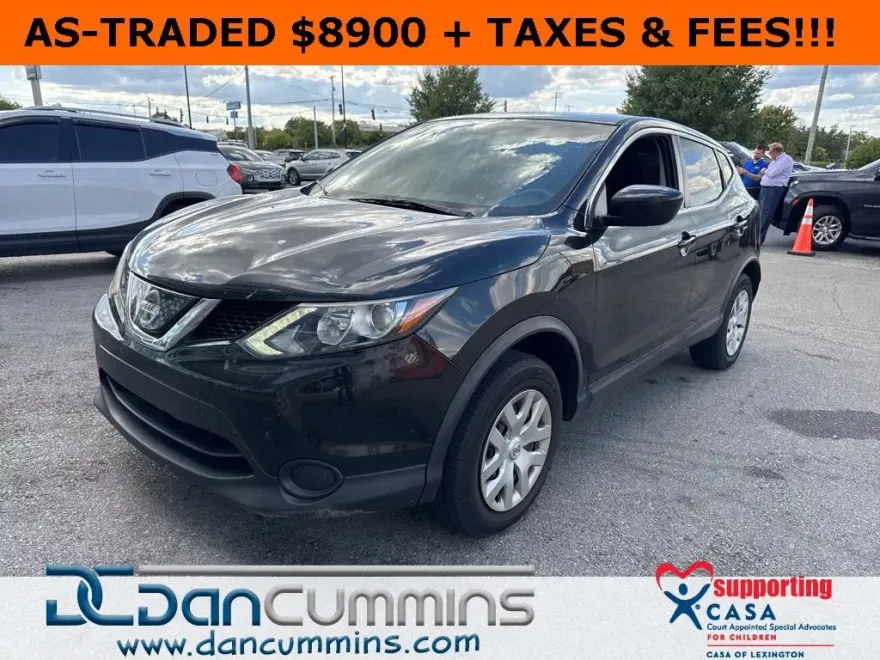 2018 Nissan Rogue Sport S photo 1