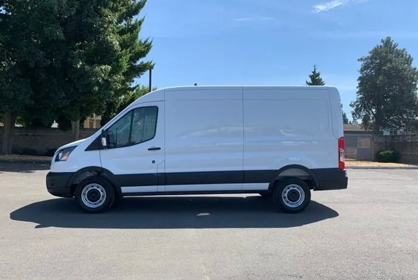 2025 Ford Transit photo 1