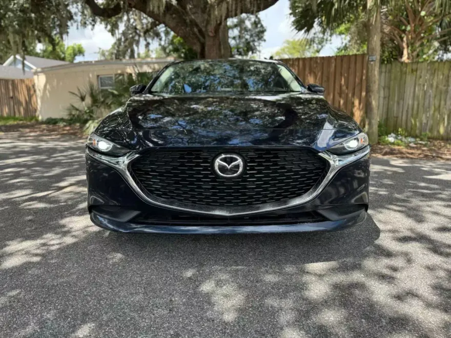 2020 Mazda Mazda3 Select Sedan photo 1