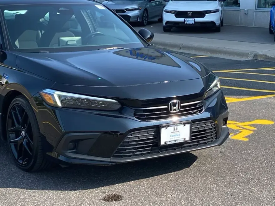 2022 Honda Civic Sport photo 1