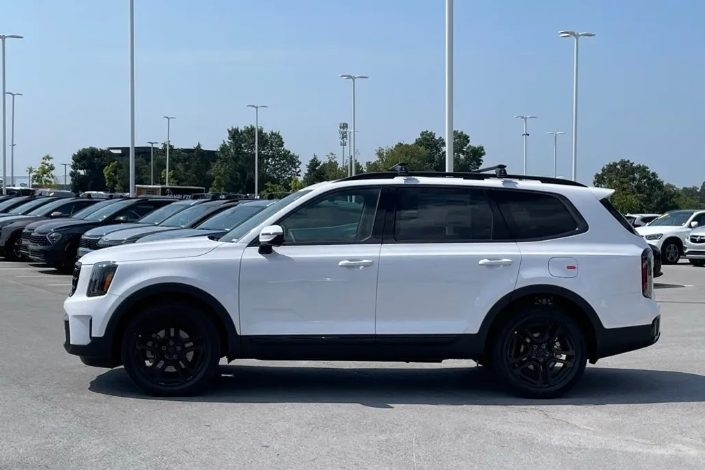 2025 Kia Telluride X-Line photo 1