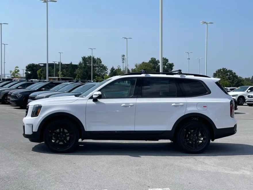 2025 Kia Telluride X-Line photo 1