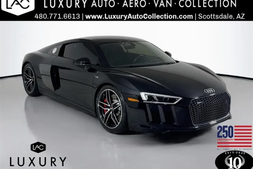 2017 Audi R8 Coupe V10 photo 1
