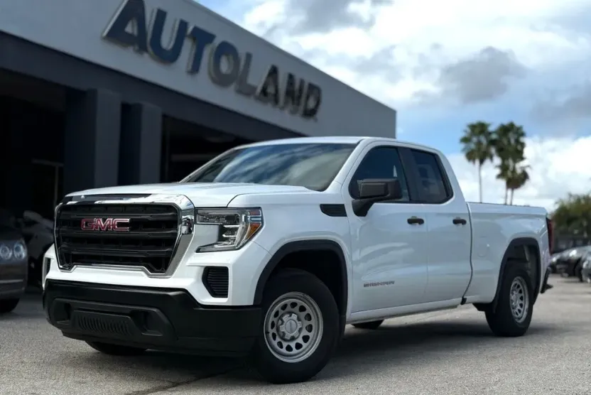 2019 Gmc Sierra Base photo 1