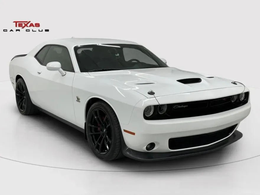 2019 Dodge Challenger R/T Scat Pack photo 1