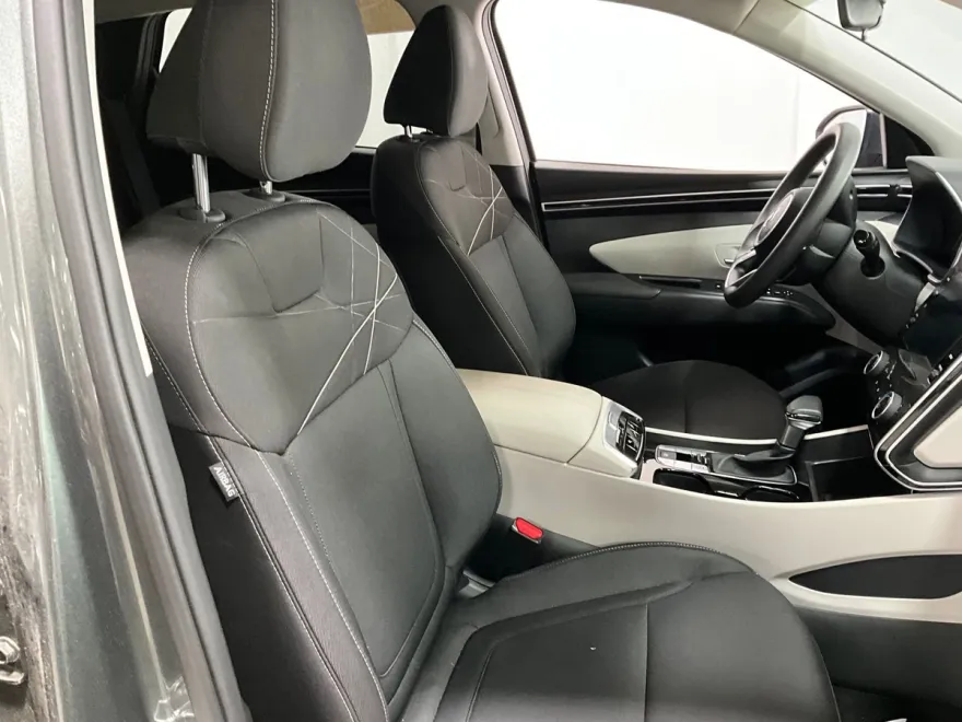 2022 Hyundai Tucson SEL photo 1
