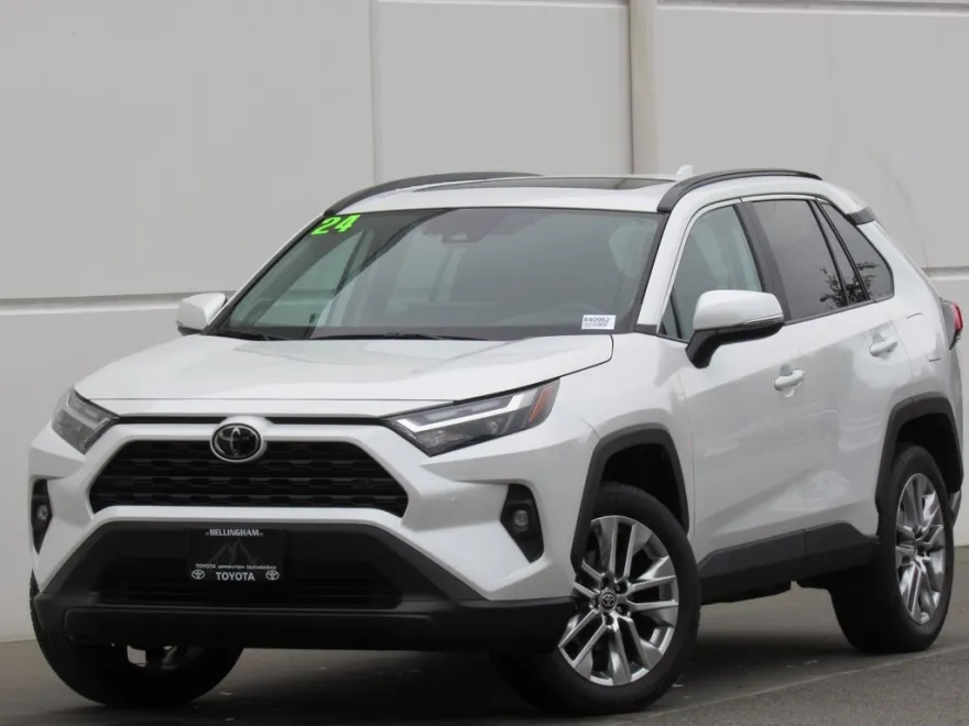 2024 Toyota RAV4 XLE Premium photo 1