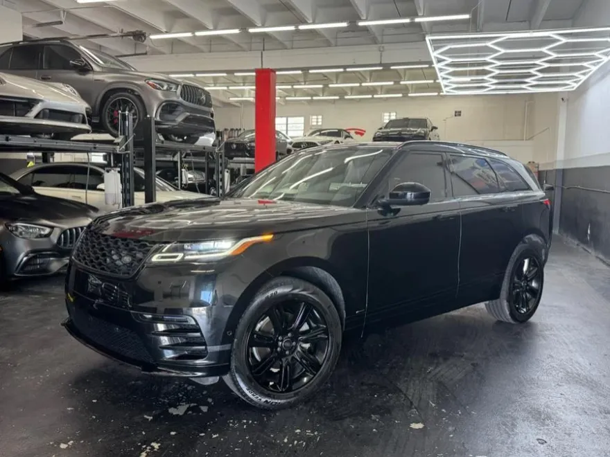 2018 Land Rover Range Rover Velar R-Dynamic SE photo 1