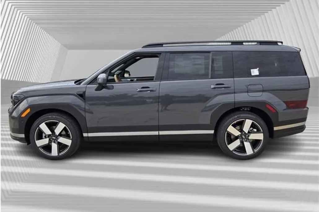 2026 Hyundai Santa Fe Limited photo 1