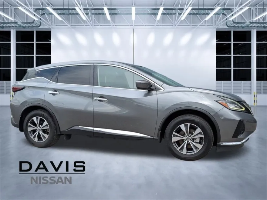 2022 Nissan Murano S photo 1