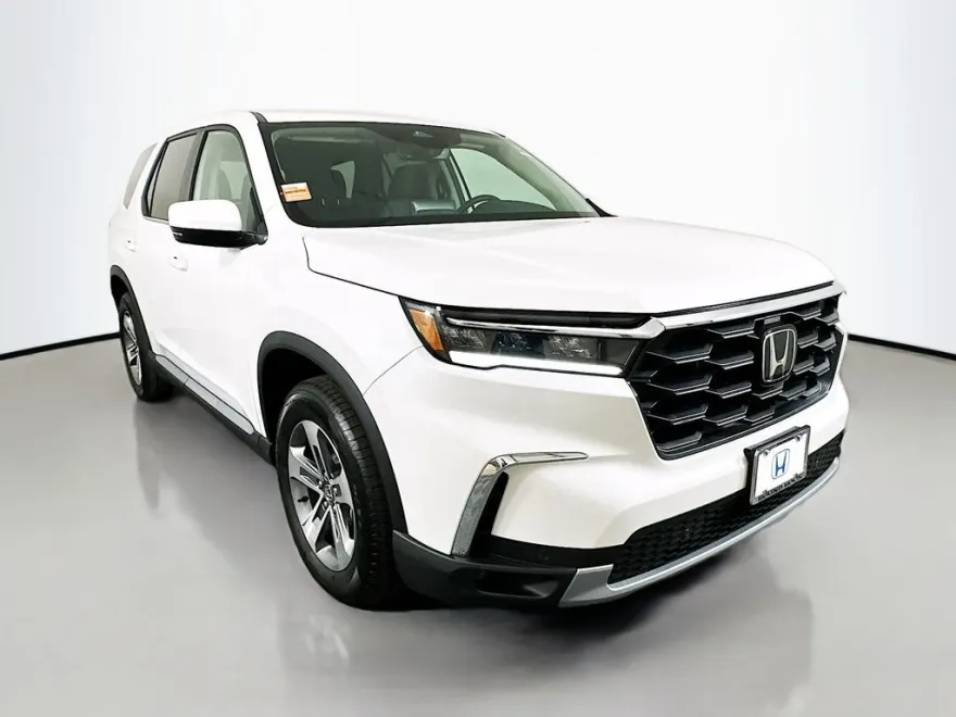 2025 Honda Pilot EX-L photo 1