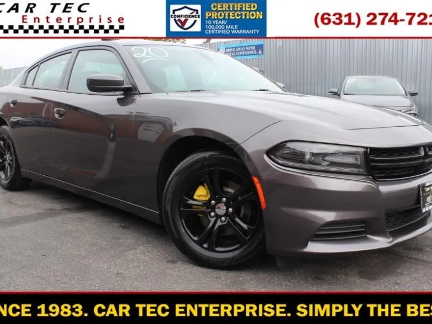 2020 Dodge Charger SXT photo 1