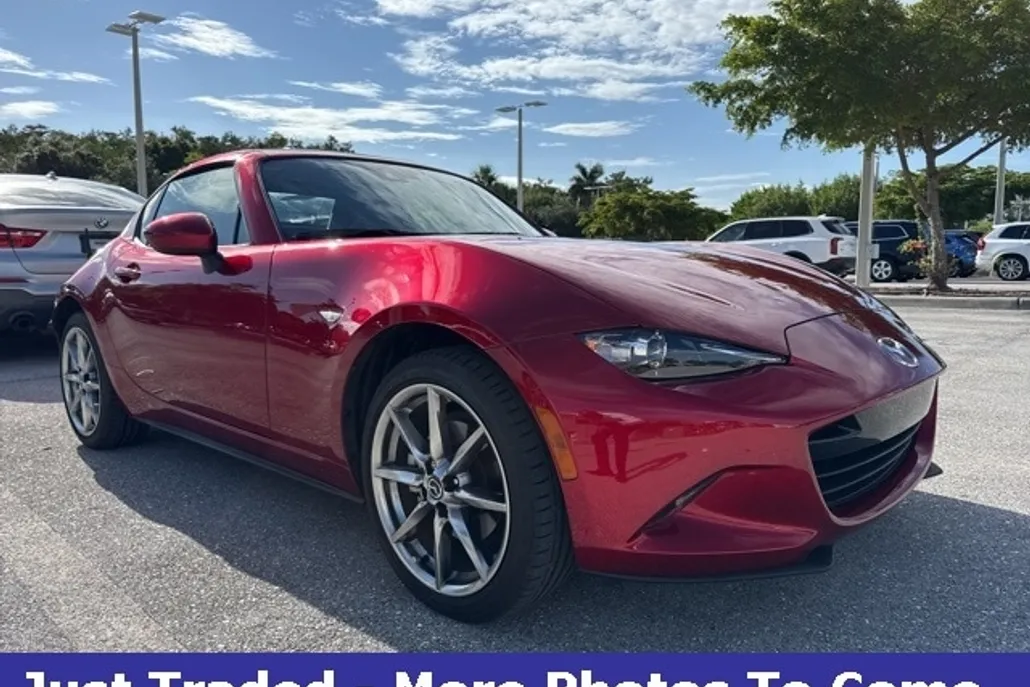 2022 Mazda MX-5 Miata Miata RF Grand Touring photo 1