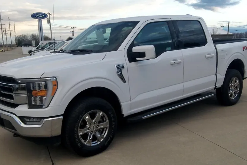 2021 Ford F-150 Lariat photo 1