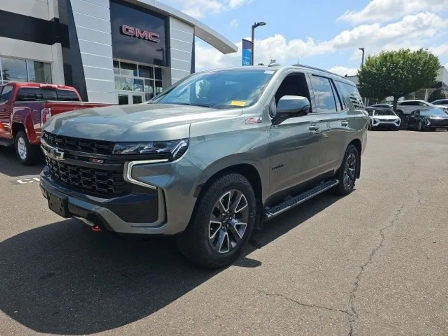 2023 Chevrolet Tahoe Z71 photo 1