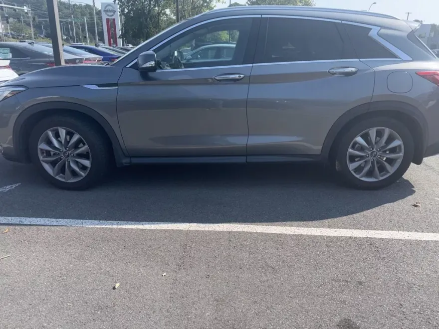 2020 Infiniti QX50 Luxe photo 1