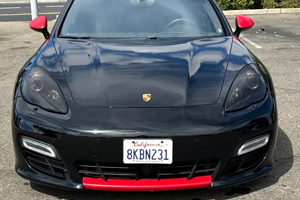 2012 Porsche Panamera Turbo photo 1