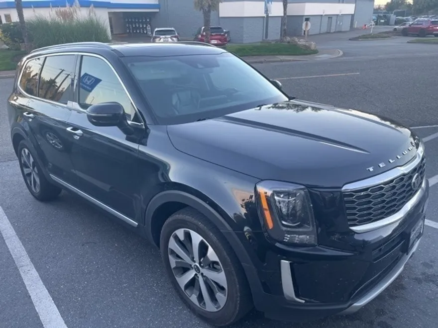 2020 Kia Telluride S photo 1