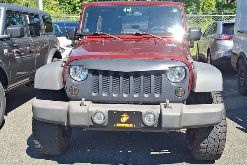2010 Jeep Wrangler Unlimited Sport photo 1