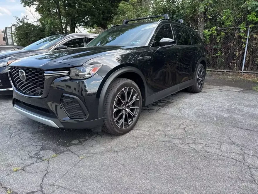 2025 Mazda CX-70 Premium photo 1