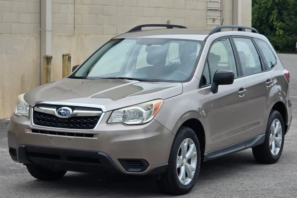 2015 Subaru Forester 2.5i Sport photo 1