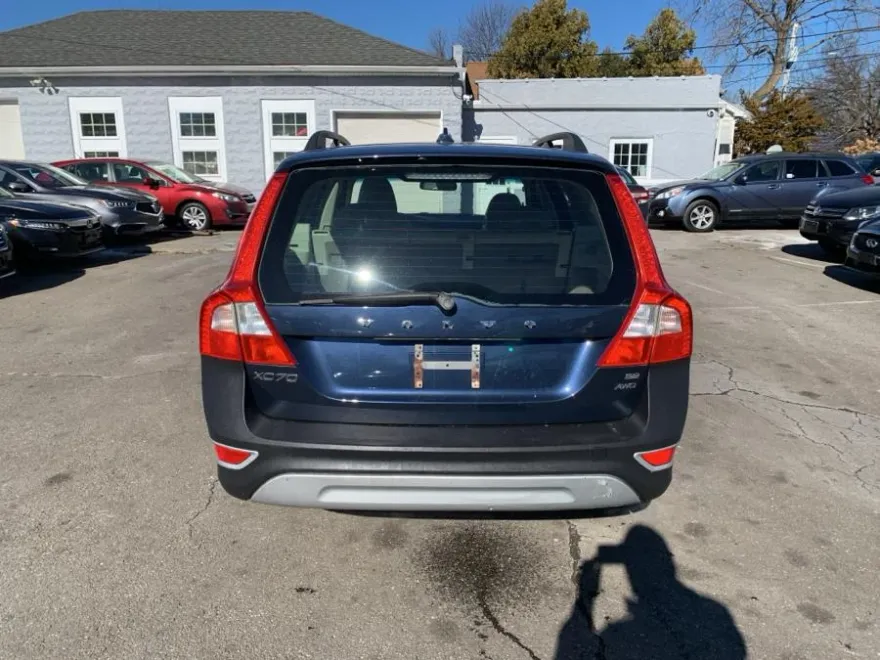 2010 Volvo XC70 photo 5