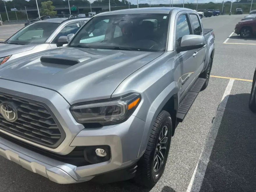 2023 Toyota Tacoma TRD Sport Double Cab V6 photo 1