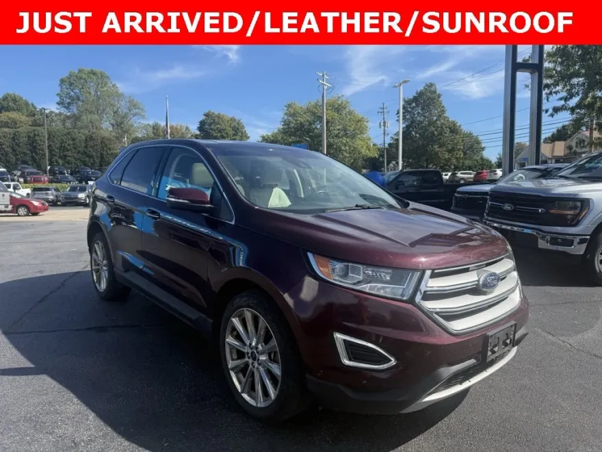 2018 Ford Edge Titanium photo 1